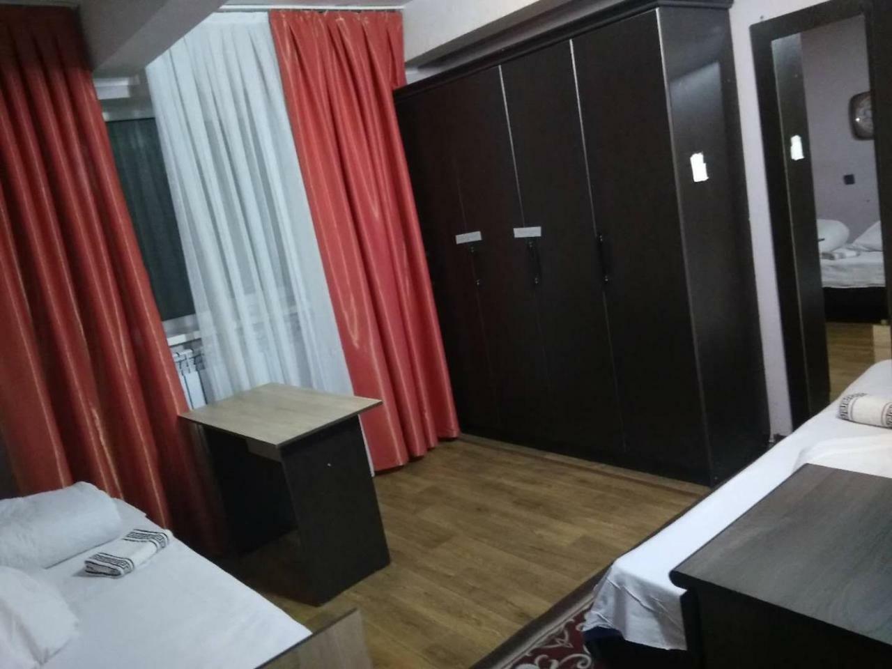 Saima Guest House Osh Luaran gambar