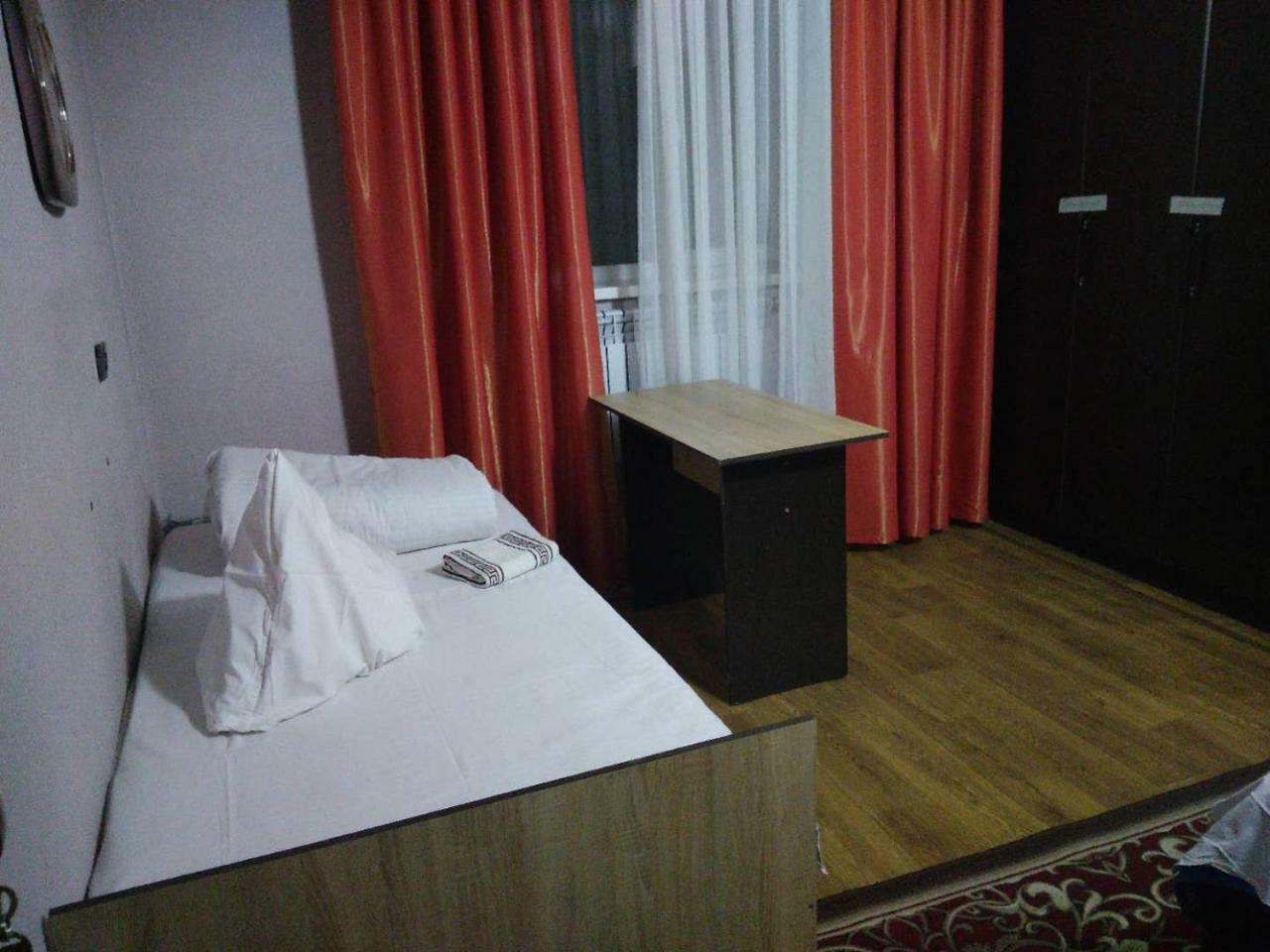 Saima Guest House Osh Luaran gambar