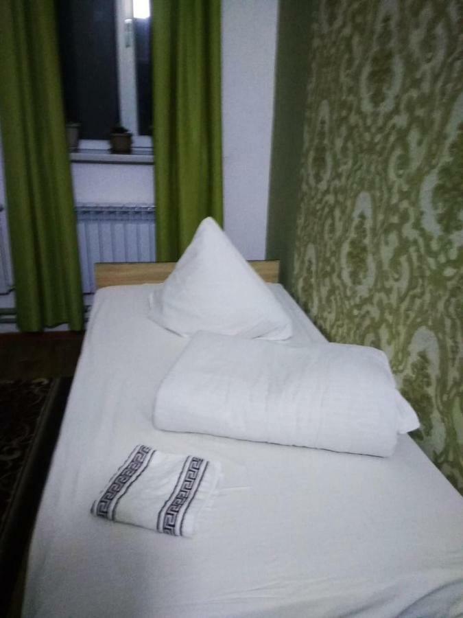Saima Guest House Osh Luaran gambar